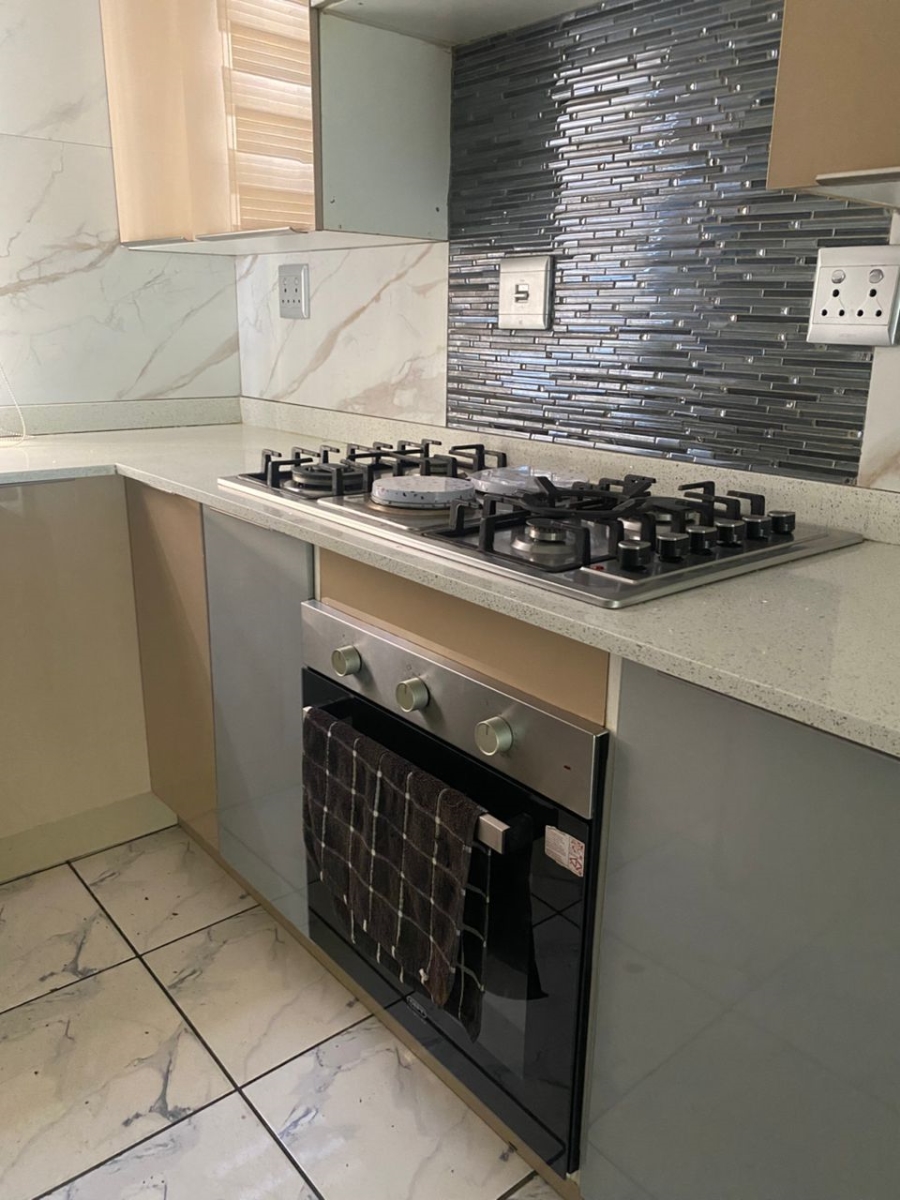To Let 2 Bedroom Property for Rent in Safari Gardens North West